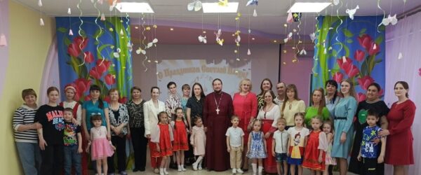«Праздник Светлой Пасхи» в объединении «Детство»