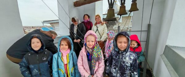 ВОСПИТАННИКИ ДЕТСКИХ САДОВ ГОРОДА НИЖНЕГО ТАГИЛА ПРИСОЕДИНИЛИСЬ К ПАСХАЛЬНОЙ РАДОСТИ О ВОСКРЕСШЕМ ХРИСТЕ!