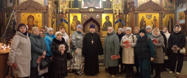 ПРЕПОДАВАТЕЛИ ОРКСЭ ПОСЕТИЛИ ХРАМЫ НИЖНЕГО ТАГИЛА