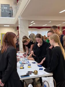 ОКРУЖНОЙ МОЛОДЁЖНО-ПЕДАГОГИЧЕСКИЙ ФОРУМ «БУДЬ ЗДОРОВ! КОД ЛИЧНОСТИ»: ВЕКТОР РАЗВИТИЯ ЗДОРОВОЙ И ГАРМОНИЧНОЙ ЛИЧНОСТИ