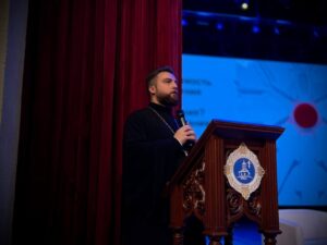 XII ЗНАМЕНСКИЕ ЧТЕНИЯ НИЖНЕТАГИЛЬСКОЙ ЕПАРХИИ: ДИАЛОГ О ПРОСВЕЩЕНИИ И НРАВСТВЕННОСТИ В СОВРЕМЕННОМ МИРЕ