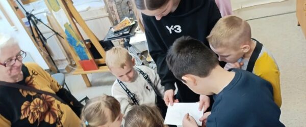 Воспитанники воскресной школы «Благовест» посетили иконописную мастерскую