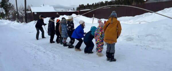 Морской отряд в честь казачьего атамана Семёна Дежнёва БПС г. Лесной отпраздновал Сретение Господне и наступление Масленицы