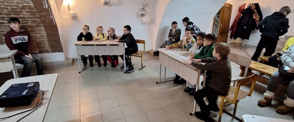 ЕЩЕ ОДНА ИНТЕЛЛЕКТУАЛЬНАЯ ИГРА ПРОШЛА В РАМКАХ КОНКУРСА МЕТОДИЧЕСКИХ РАЗРАБОТОК "СВЕТ ХРИСТОВ ПРОСВЕЩАЕТ ВСЕХ"