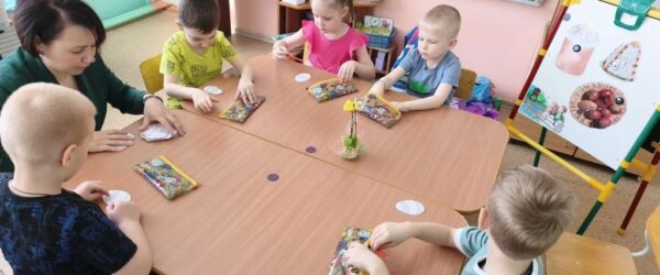 ВОСПИТАННИКИ ДЕТСКИХ САДОВ ГОРОДА НИЖНЕГО ТАГИЛА ПРИСОЕДИНИЛИСЬ К ПАСХАЛЬНОЙ РАДОСТИ О ВОСКРЕСШЕМ ХРИСТЕ!