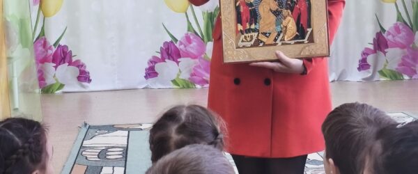 ВОСПИТАННИКИ ДЕТСКИХ САДОВ ГОРОДА НИЖНЕГО ТАГИЛА ПРИСОЕДИНИЛИСЬ К ПАСХАЛЬНОЙ РАДОСТИ О ВОСКРЕСШЕМ ХРИСТЕ!