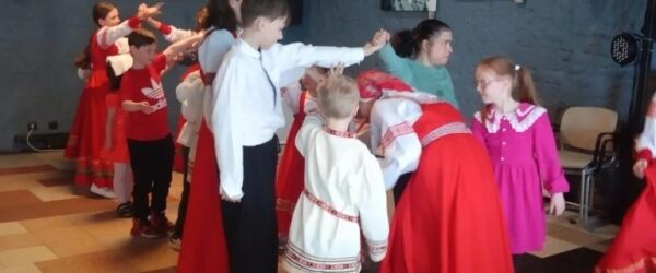 Пасхальные дни: занятия, поздравления и встреча в центре инклюзивной культуры