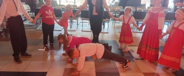 Пасхальные дни: занятия, поздравления и встреча в центре инклюзивной культуры