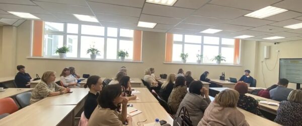 Сотрудники ОРОиК Нижнетагильской епархии посетили с дружеским визитом педагогический семинар в Верхней Пышме